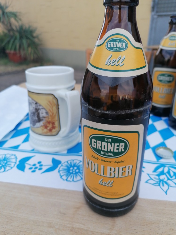 Grüner Vollbier